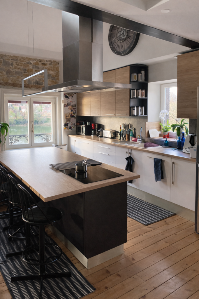 INSTALLATEUR CUISINE LYON CROUX ROUSSE